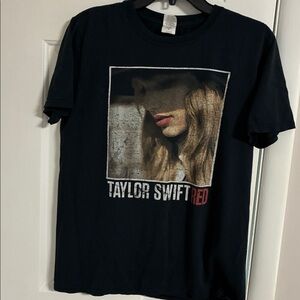 Taylor Swift Red 2013 Graphic T-Shirt